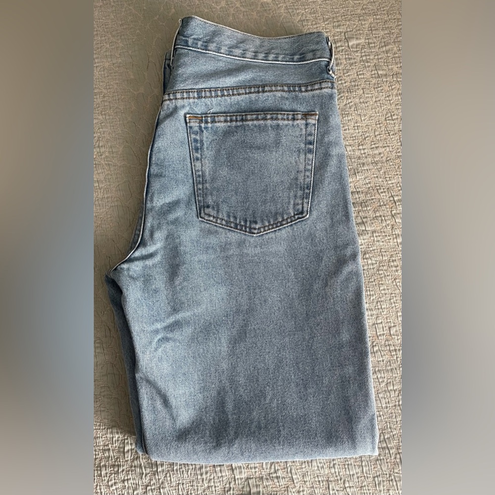 GEORGE REGULAR CUT 100% COTTON LIGHT DENIM WASH JEANS - SIZE 34x32